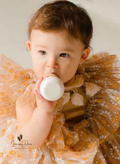 Newborn e Maternity Photography by Larissa Dias